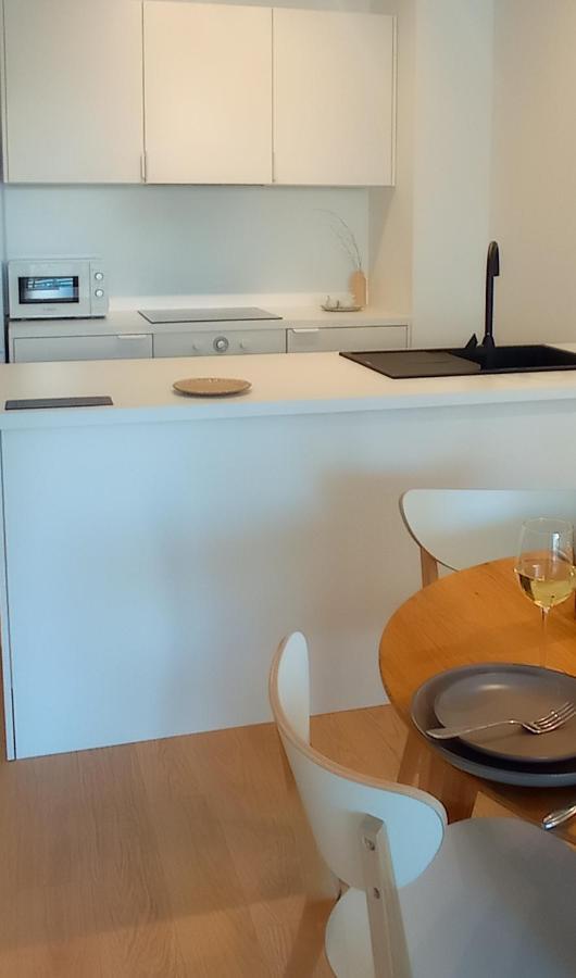Apartment With Private Pool 斯普利特 外观 照片