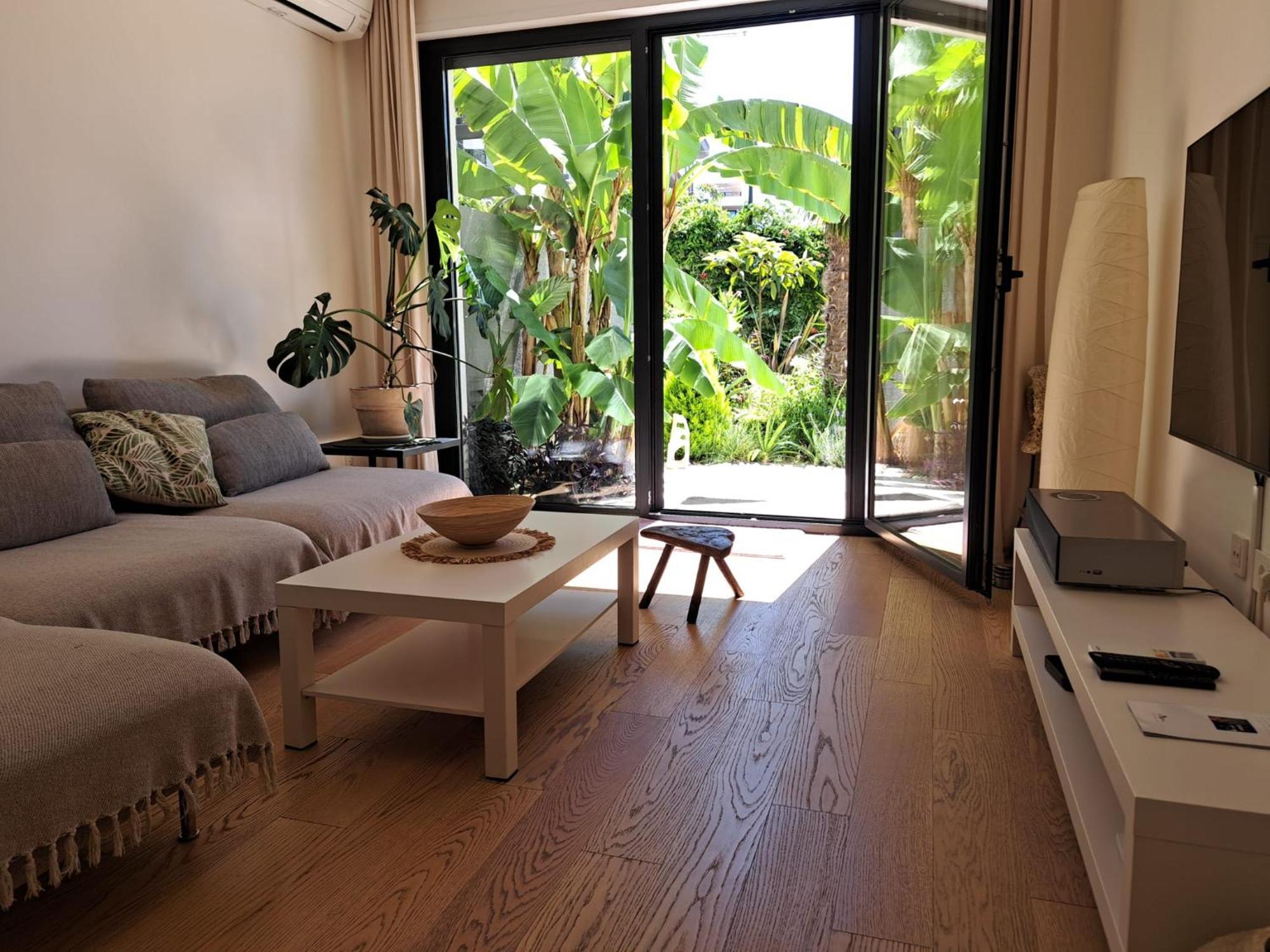 Apartment With Private Pool 斯普利特 外观 照片